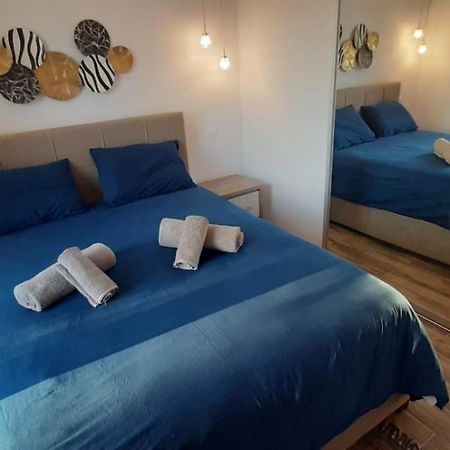 Kato Paphos 1Br Near Paphos Harbour/Beach/Sea Екстер'єр фото