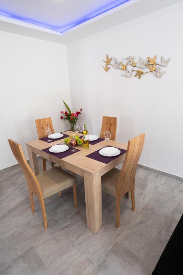 Kato Paphos 1Br Near Paphos Harbour/Beach/Sea Екстер'єр фото